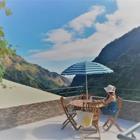 Valley House Madeira Сasa de vacaciones Ribeira Brava